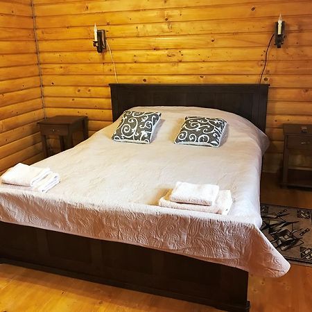Guest House U Stasuka Vorokhta Ngoại thất bức ảnh
