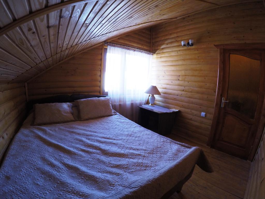 Guest House U Stasuka Vorokhta Ngoại thất bức ảnh