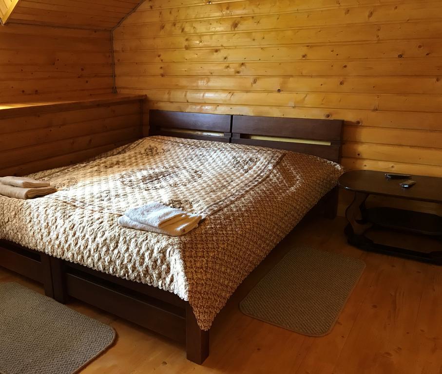 Guest House U Stasuka Vorokhta Ngoại thất bức ảnh
